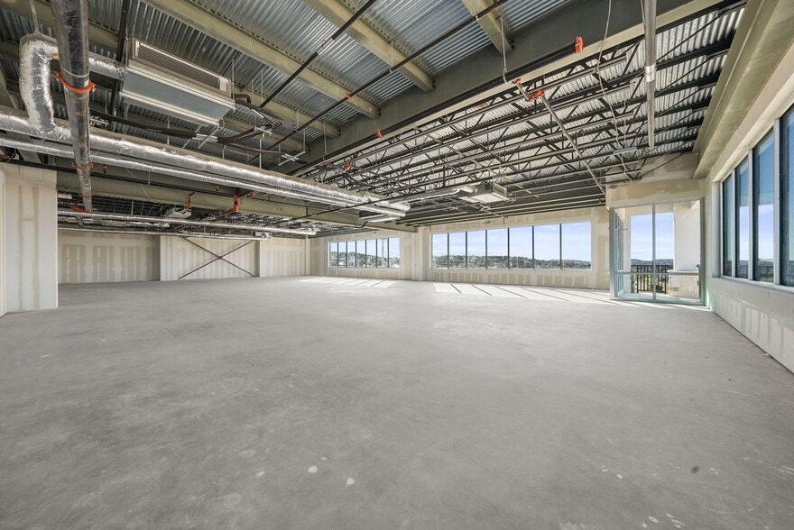 More Photos Of 3011 Flintrock Rd, Lakeway Medical For Sale