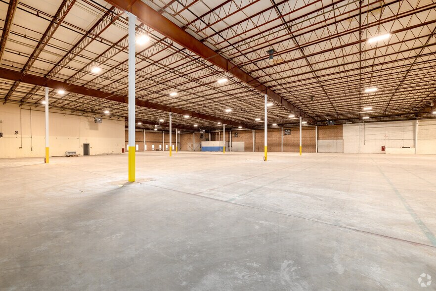 More Photos Of 100 Readington Rd, Branchburg Manufacturing For Lease