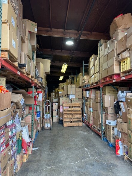 More Photos Of 2761-2763 E 7th St, Oakland Warehouse For Sale