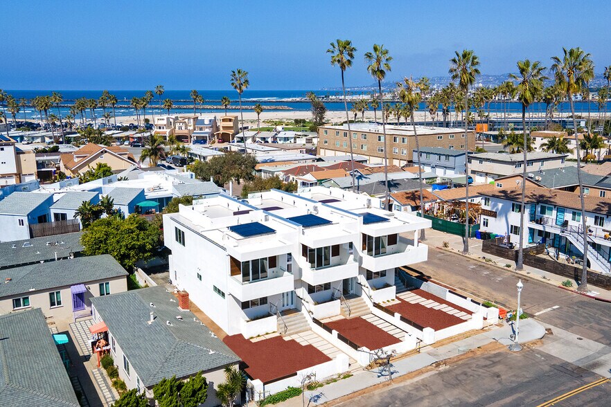 More Photos Of 2158 & 2166 Abbott st, San Diego Apartments For Sale