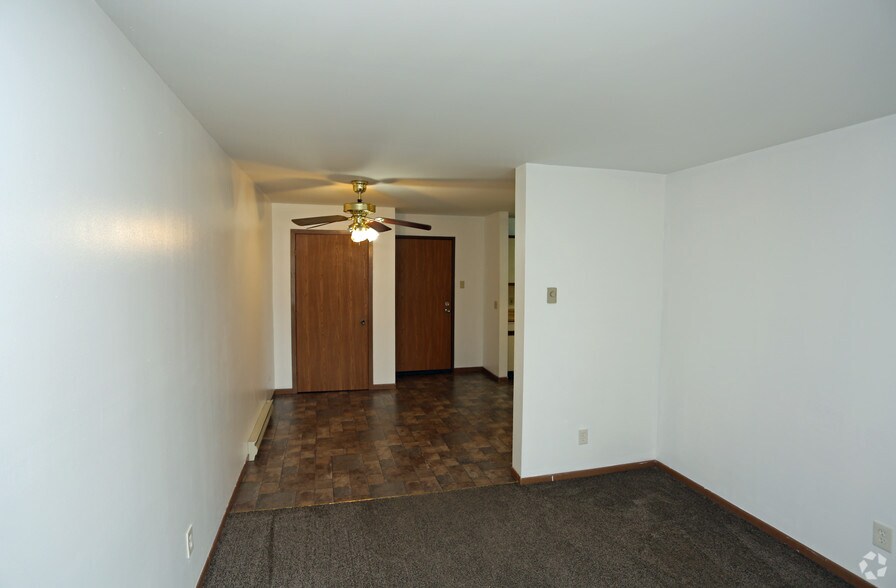 More Photos Of 911 W 3rd St, Nekoosa Apartments For Sale