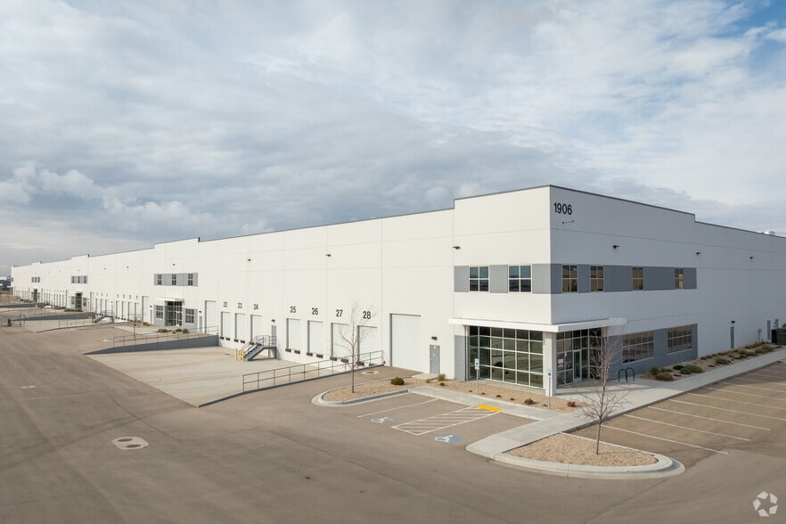 Primary Photo Of 1906 Smeed Pkwy, Caldwell Warehouse For Lease