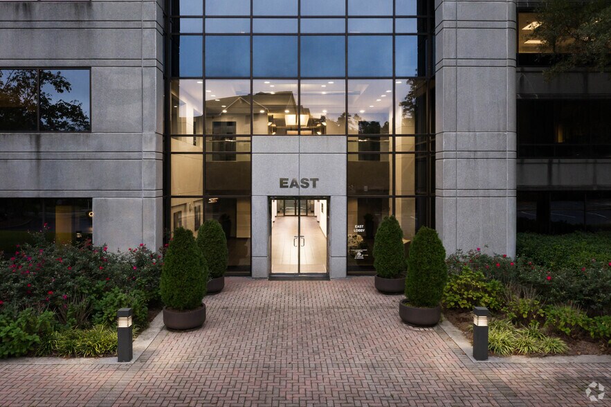 More Photos Of 100 Concourse Pky, Birmingham Unknown For Lease