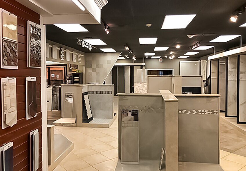 More Photos Of 1316 Route 73, Mount Laurel Freestanding For Lease