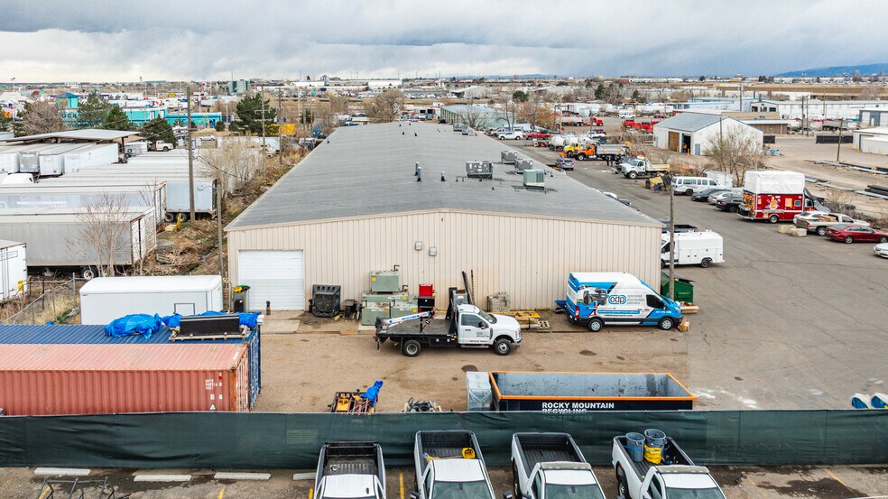 More Photos Of 7005-7011 E 53rd Pl, Commerce City Service For Lease