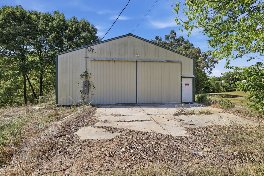 More Photos Of 4320 Bonny Oaks Dr, Chattanooga Land For Sale
