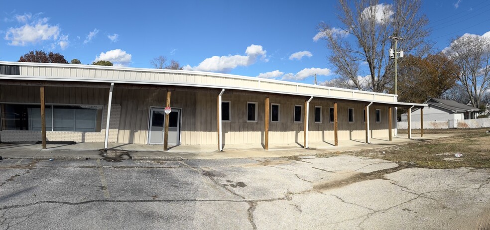 Primary Photo Of 3115 AL Highway 20, Town Creek General Retail For Lease