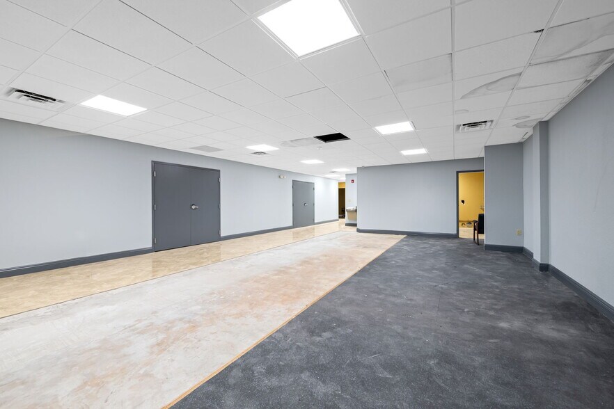 More Photos Of 2310 E Atlantic Blvd, Pompano Beach Office For Sale