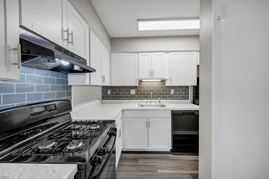 More Photos Of 200 Bentree Ln, Florence Apartments For Sale