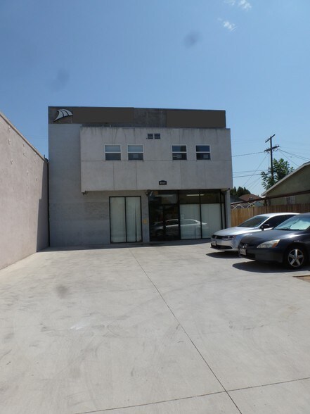 More Photos Of 3608 Griffith Ave, Los Angeles Light Manufacturing For Lease