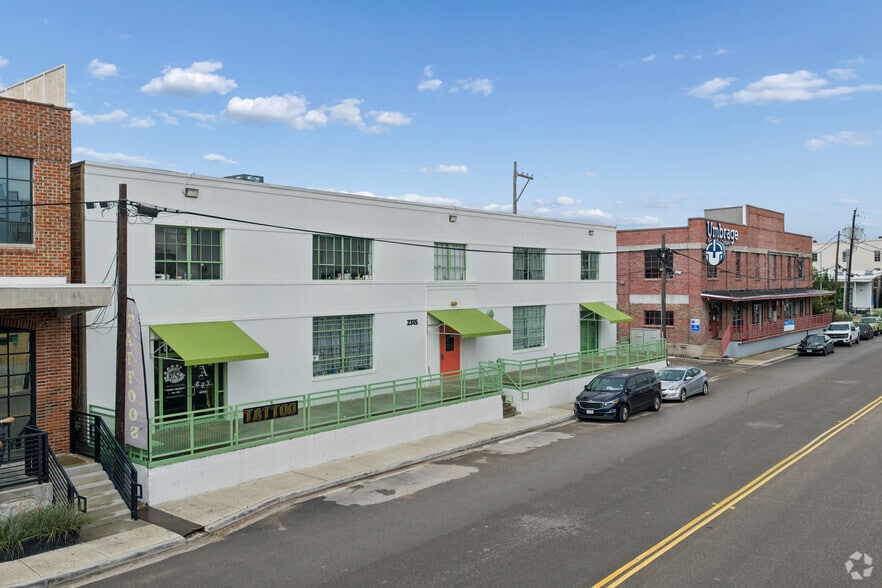 Primary Photo Of 2315 Commerce St, Houston Unknown For Lease
