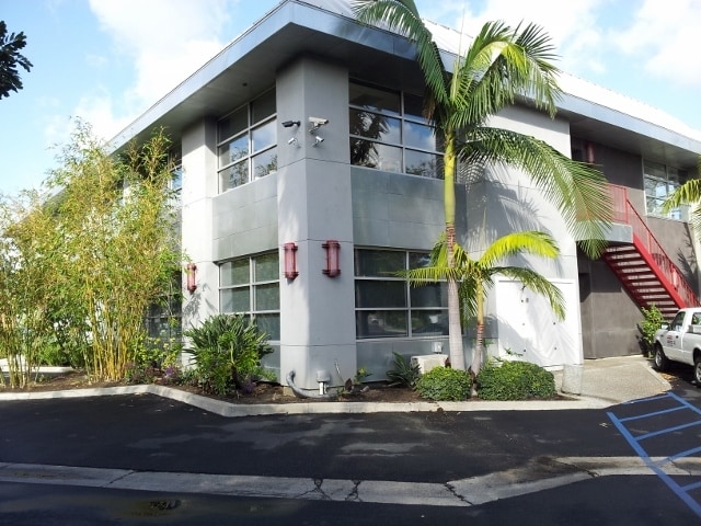 More Photos Of 321 N Rampart St, Orange Office For Lease