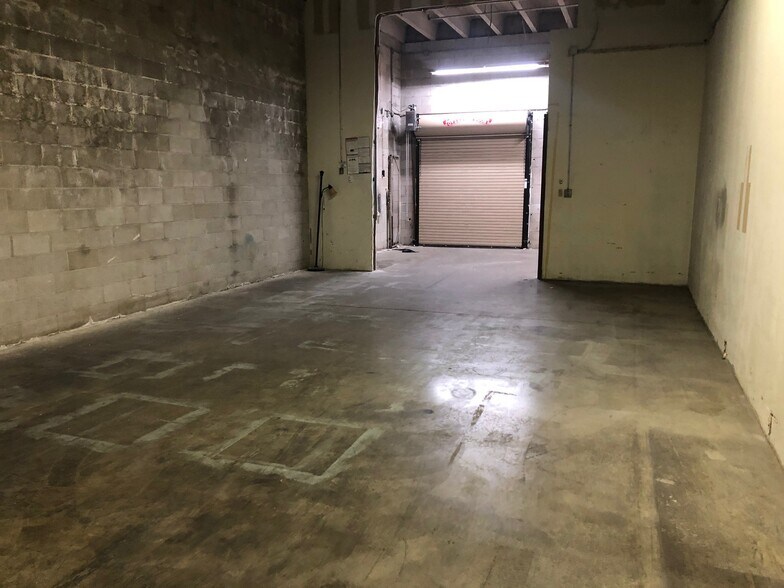 More Photos Of 223 N Boulder Ave, Tulsa General Retail For Lease