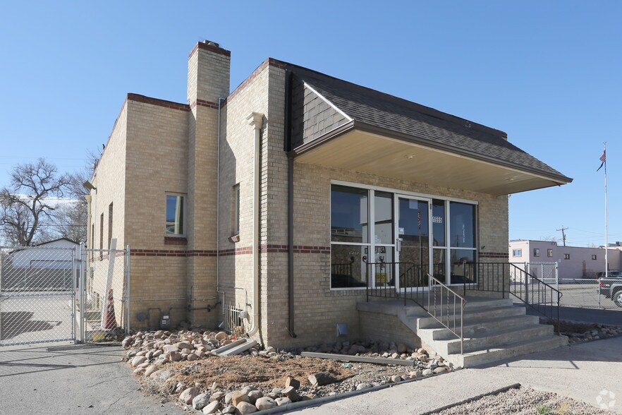 Primary Photo Of 1555 Dayton St, Aurora Office For Sale