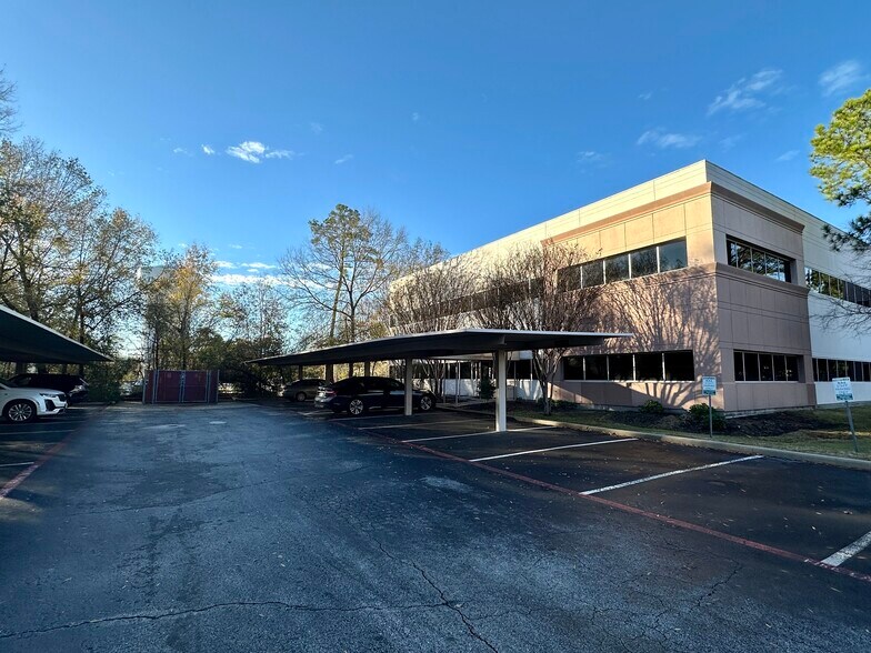 More Photos Of 1011 Medical Plaza, The Woodlands Medical For Lease