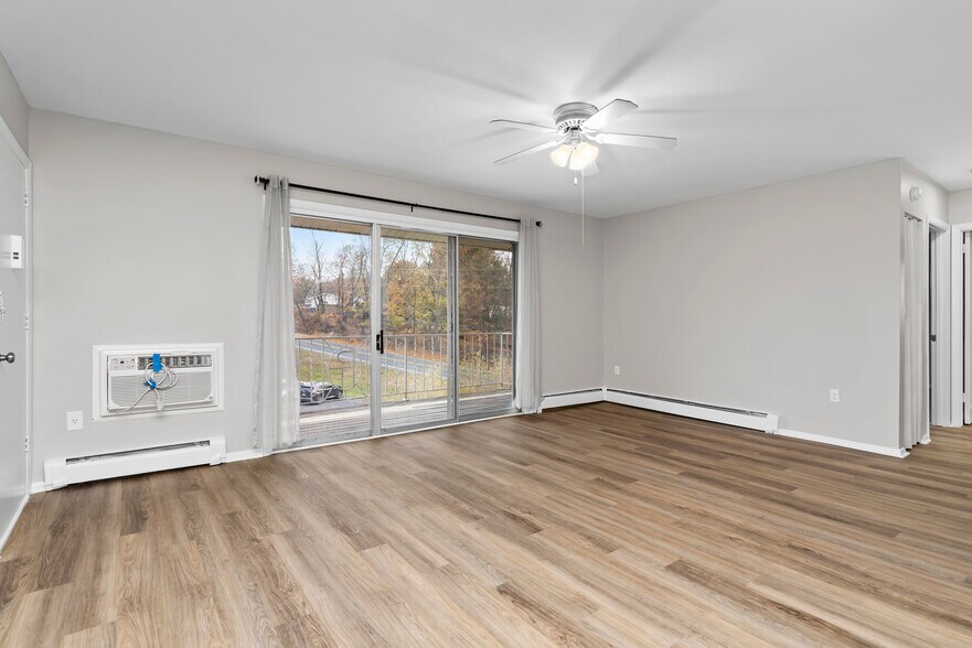 More Photos Of 3800 Elmerton Ave, Harrisburg Apartments For Sale