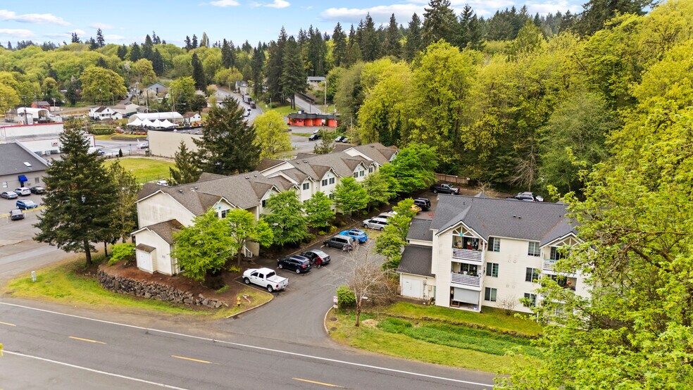 More Photos Of 215 Turner Ave, Shelton Apartments For Sale