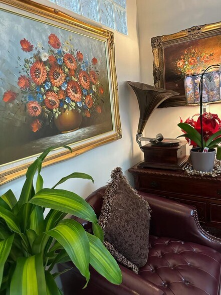 More Photos Of 420 S Dixie Hwy, Coral Gables Loft Creative Space For Sale