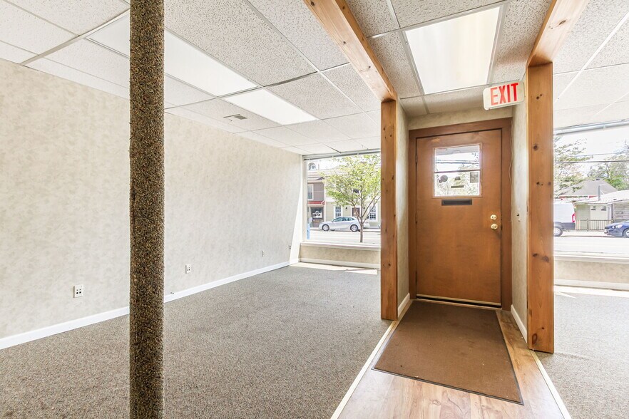 More Photos Of 9 W Main St, Honeoye Falls Storefront Retail Residential For Sale