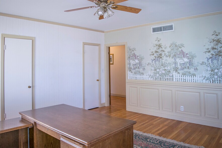 More Photos Of 3409 19th St, Lubbock Medical For Lease