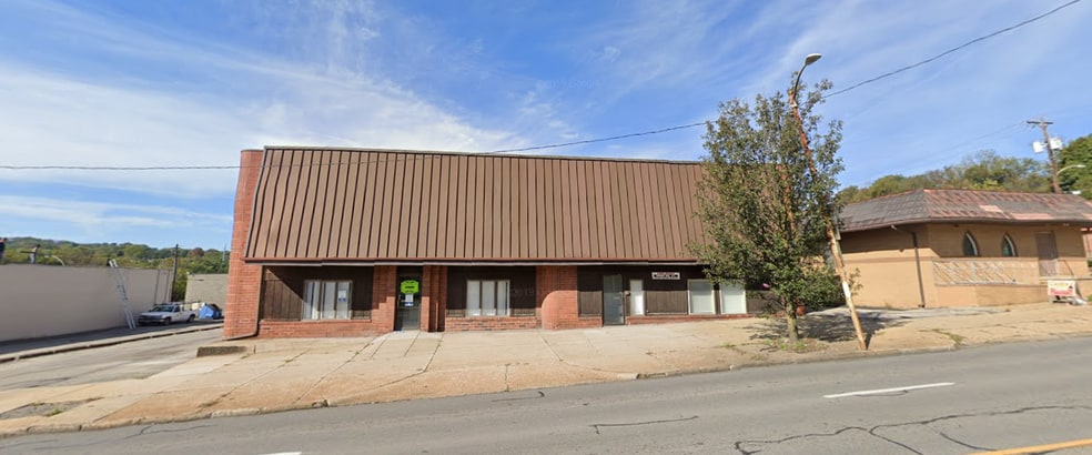 More Photos Of 227 N Jefferson St, New Castle Medical For Sale