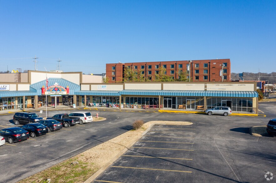 More Photos Of 2416 Music Valley Dr, Nashville Storefront Retail Office For Lease