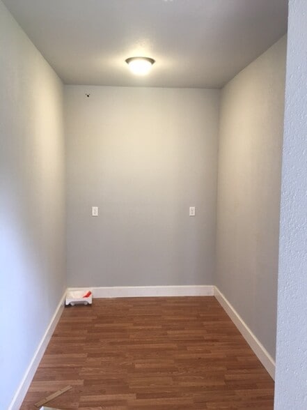 More Photos Of 532 Main St, Wintersville Freestanding For Lease