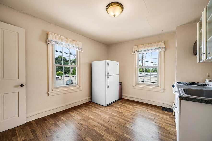 More Photos Of 1538 Bethlehem Pike, Flourtown Office For Sale
