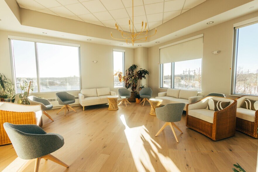 More Photos Of 11 Rock Row, Westbrook Medical For Lease