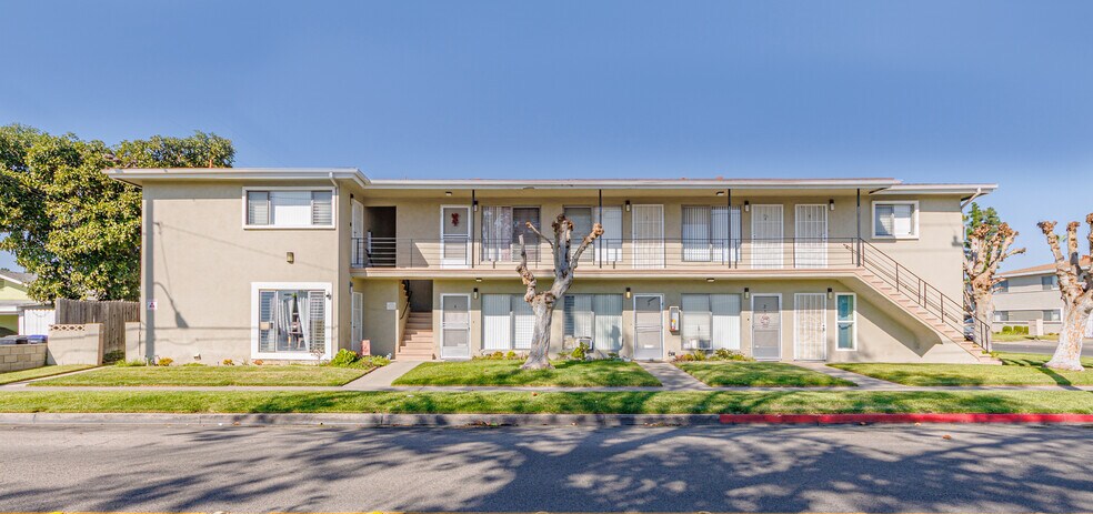 Primary Photo Of 12221 Peacock Ct, Garden Grove Apartments For Sale