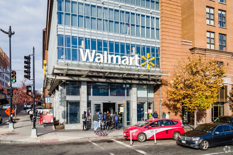 More Photos Of 99 H St NW, Washington Storefront For Lease