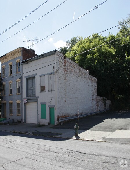 More Photos Of 60-62 Sheridan Ave, Albany Office For Sale