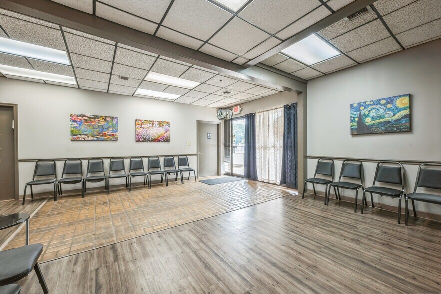 More Photos Of 2169 Commerce Blvd, Irondale Office For Sale