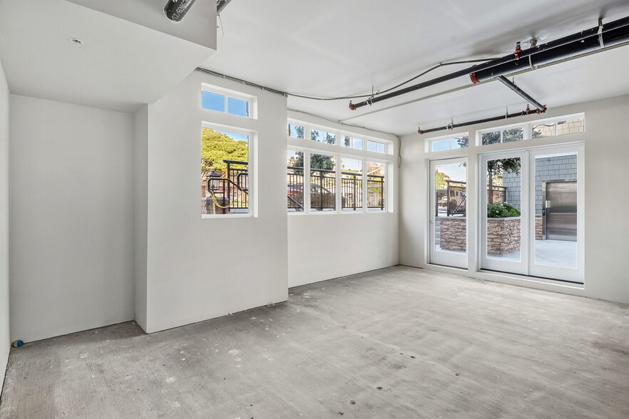 More Photos Of 1363-1373 Coast Hwy, Laguna Beach Storefront Retail Office For Sale