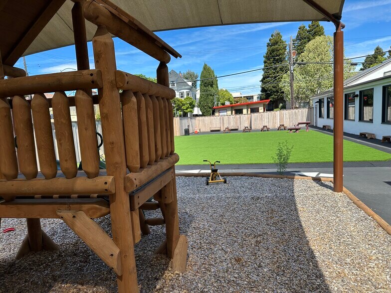 More Photos Of 77 N San Mateo Dr, San Mateo Daycare Center For Lease