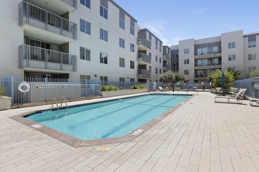 More Photos Of 46 W Julian St, San Jose Apartments For Sale