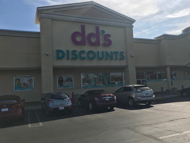 More Photos Of 406-498 W Shaw Ave, Clovis Unknown For Lease