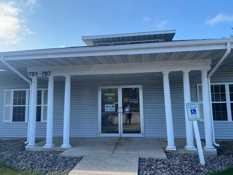 Primary Photo Of 781 Lois Dr, Sun Prairie Office For Sale