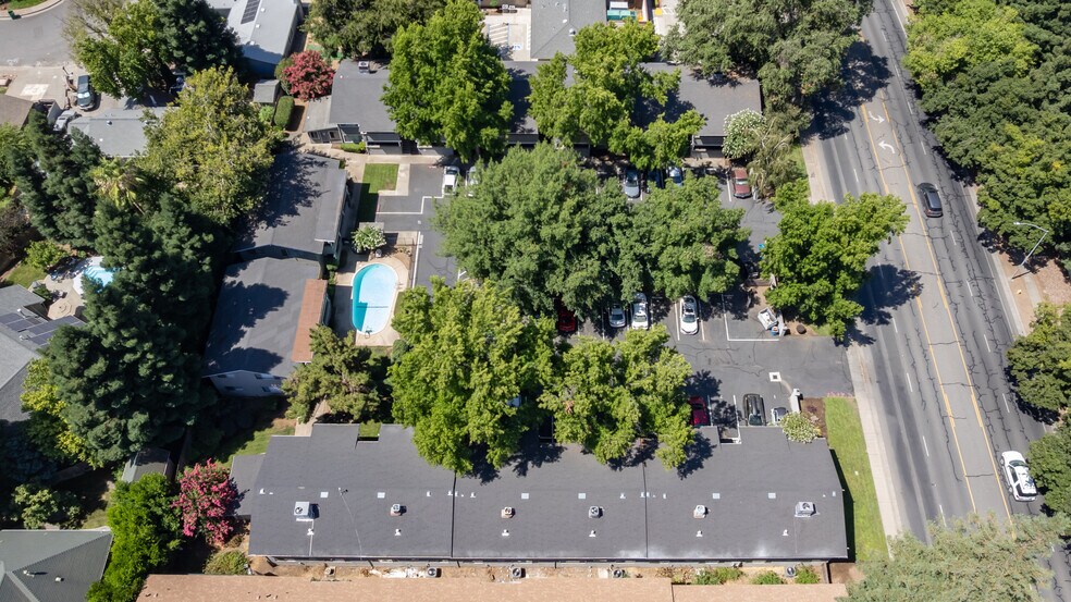 More Photos Of 821 W East Ave, Chico Apartments For Sale