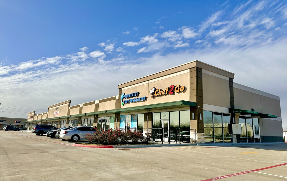 Primary Photo Of 14248 Bellaire Blvd, Houston General Retail For Lease