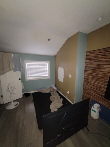 More Photos Of 2536 Indianapolis Ave, Indianapolis Apartments For Sale