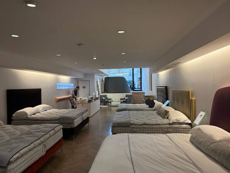 More Photos Of 223 E 59th St, New York Apartments For Lease