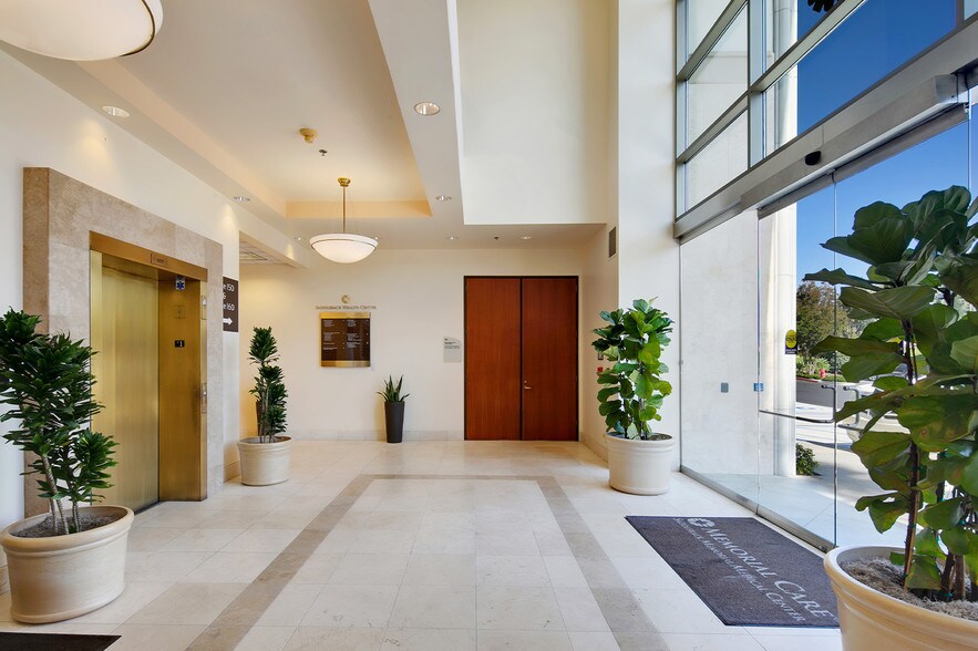 More Photos Of 1300 Avenida Vista Hermosa, San Clemente Medical For Lease