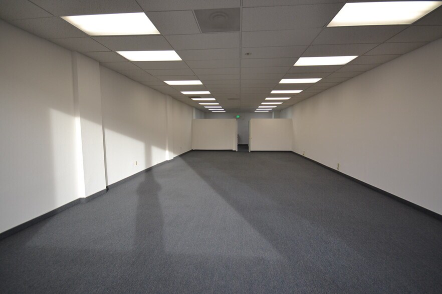 More Photos Of 863 San Pablo Ave, Albany General Retail For Lease