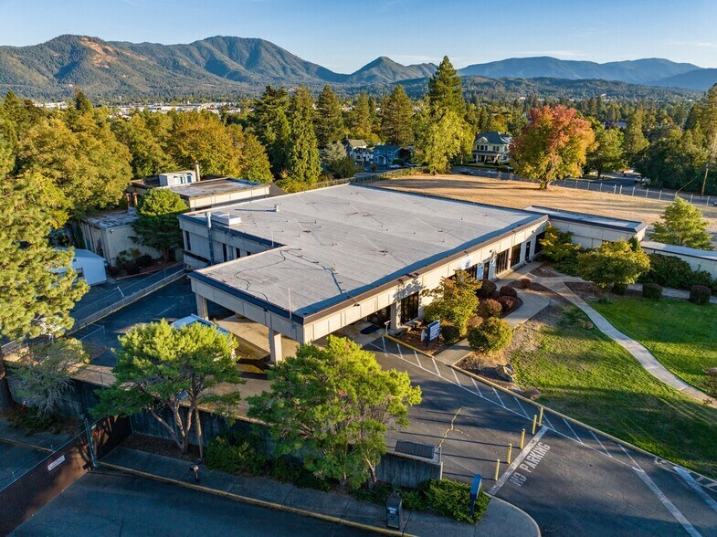 More Photos Of , Grants Pass Unknown For Sale