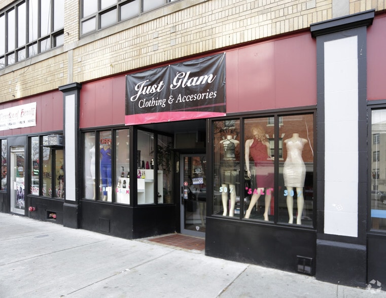 More Photos Of 2-10 Market St, Lynn Office For Sale