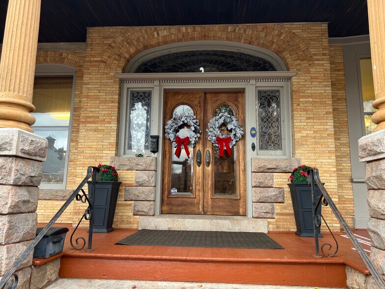 More Photos Of 130 W Main St, New Britain Office For Lease
