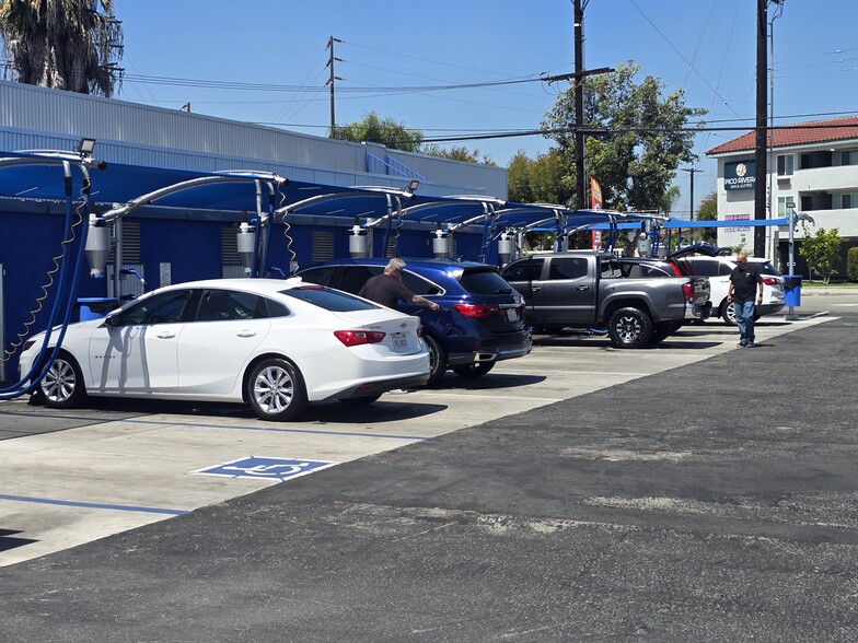 More Photos Of 8529 Rosemead Blvd, Pico Rivera Carwash For Sale