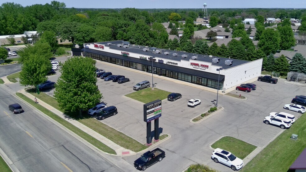 More Photos Of 1906 8th St NW, Austin General Retail For Sale