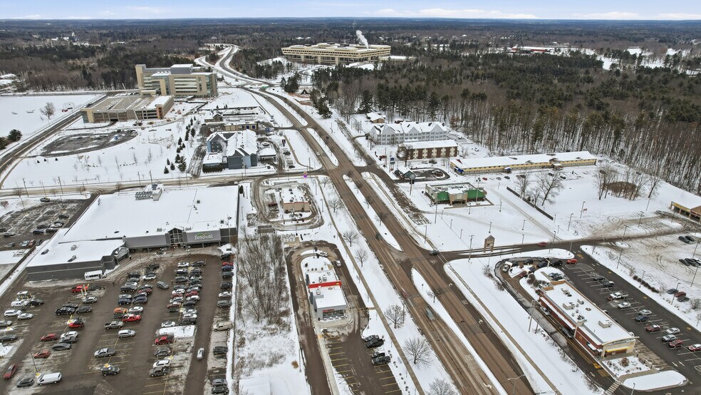 More Photos Of 143 Division St, Stevens Point Restaurant For Sale